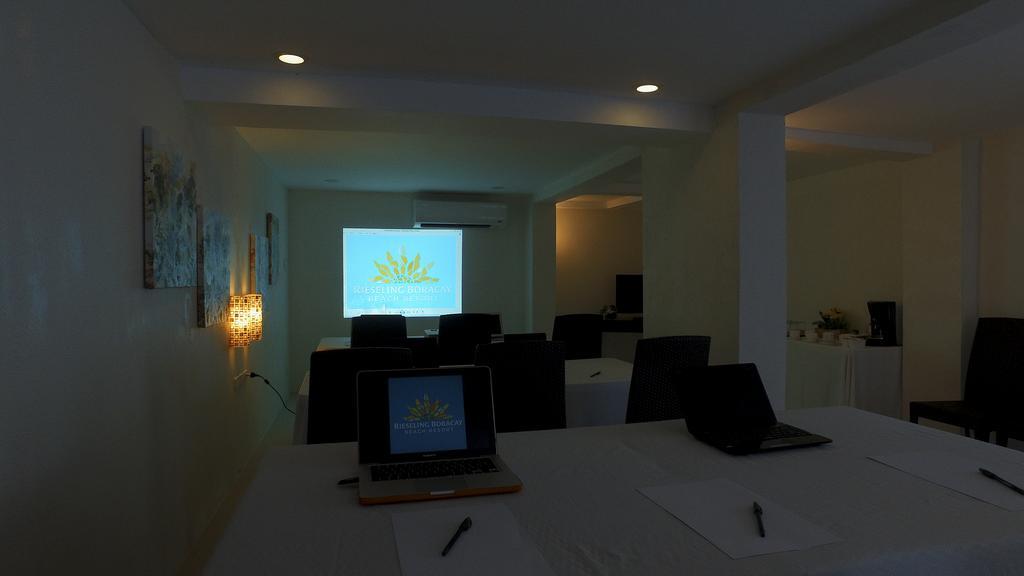 Rieseling Boracay Beach Resort Balabag  Εξωτερικό φωτογραφία